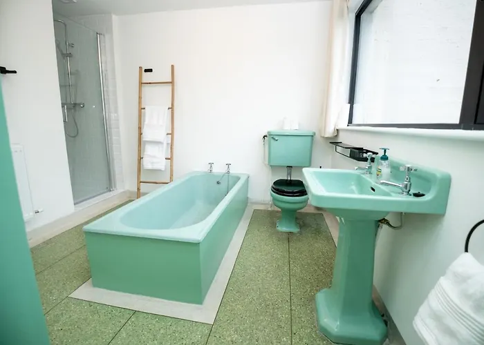 Lakehouse Inchiquin Vakantiehuis