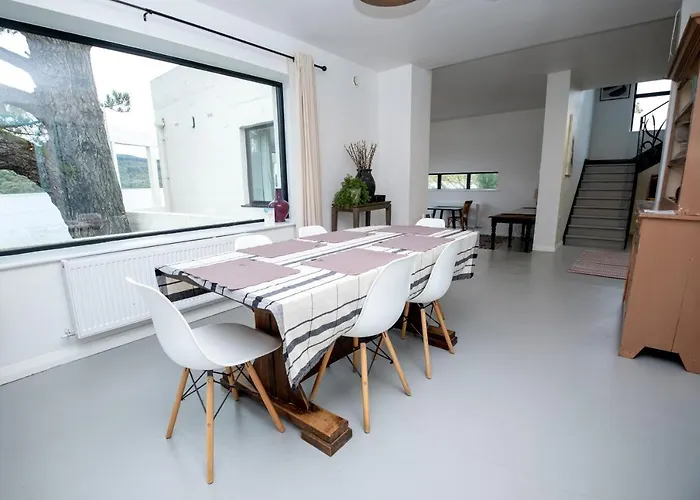 Lakehouse Inchiquin Vakantiehuis Droíchead an Chláir